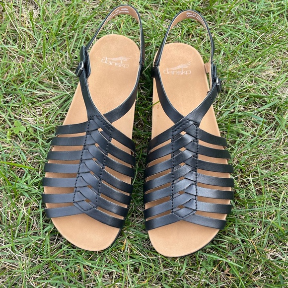 NEW women’s Dansko Sandals - Picture 5 of 7
